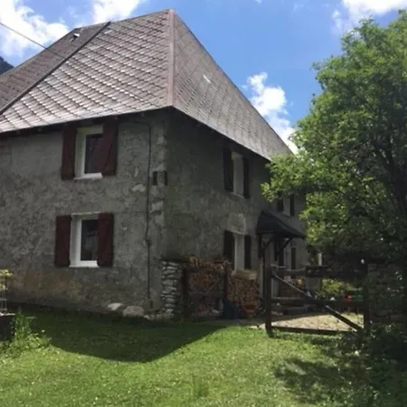 Holiday home Charmante Maison Familiale