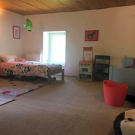 Holiday home Charmante Maison Familiale *